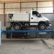 4-pillar lift checks the angle of 4-ton wheel placement